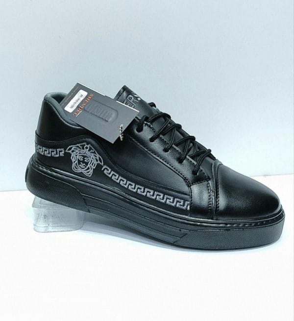 کفش کتونی اسپرت کلاسیک ونس ورساچه (Versace) مردانه و پسرانه رنگ مشکی نوشته طوسی