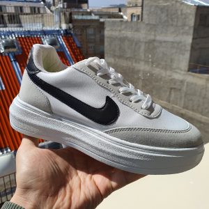 کفش کتونی اسپرت زنانه و دخترانه طرح نایک (Nike) رنگ سفید مشکی مدل ونس | کد 1098