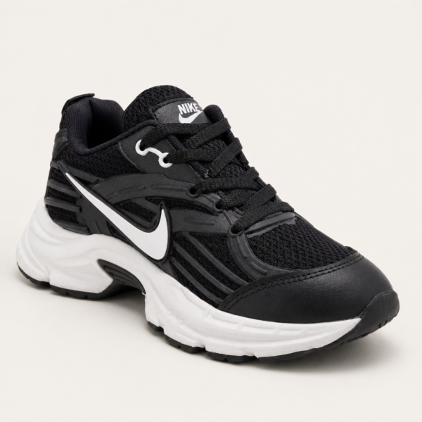 کفش اسپرت زنانه نایکی (Nike) مدل لژدار | رنگ مشکی‌سفید (کلاسیک)